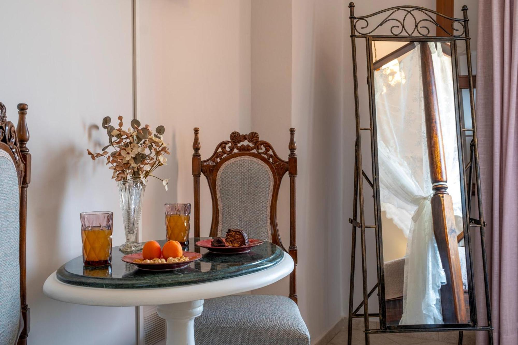 Santa Elena Boutique Rooms Hriszí Aktí Haniá Kültér fotó